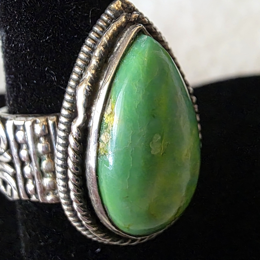 Green Turquoise Ring - Picture 6 of 6